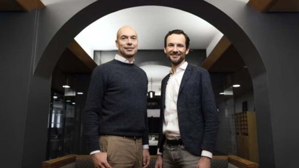 Float financial platform connecting non-dilutive funding, banking and AI-powered financial operations for European technology companies.